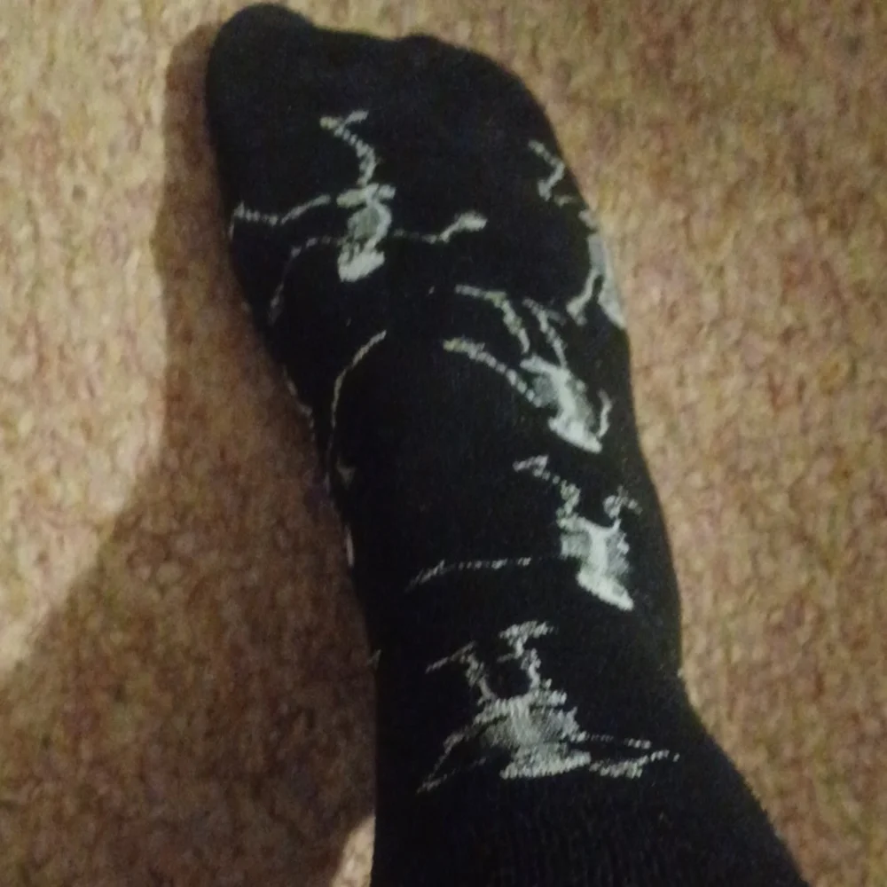 Skeleton Pattern Black Socks - Picture 4 of 5